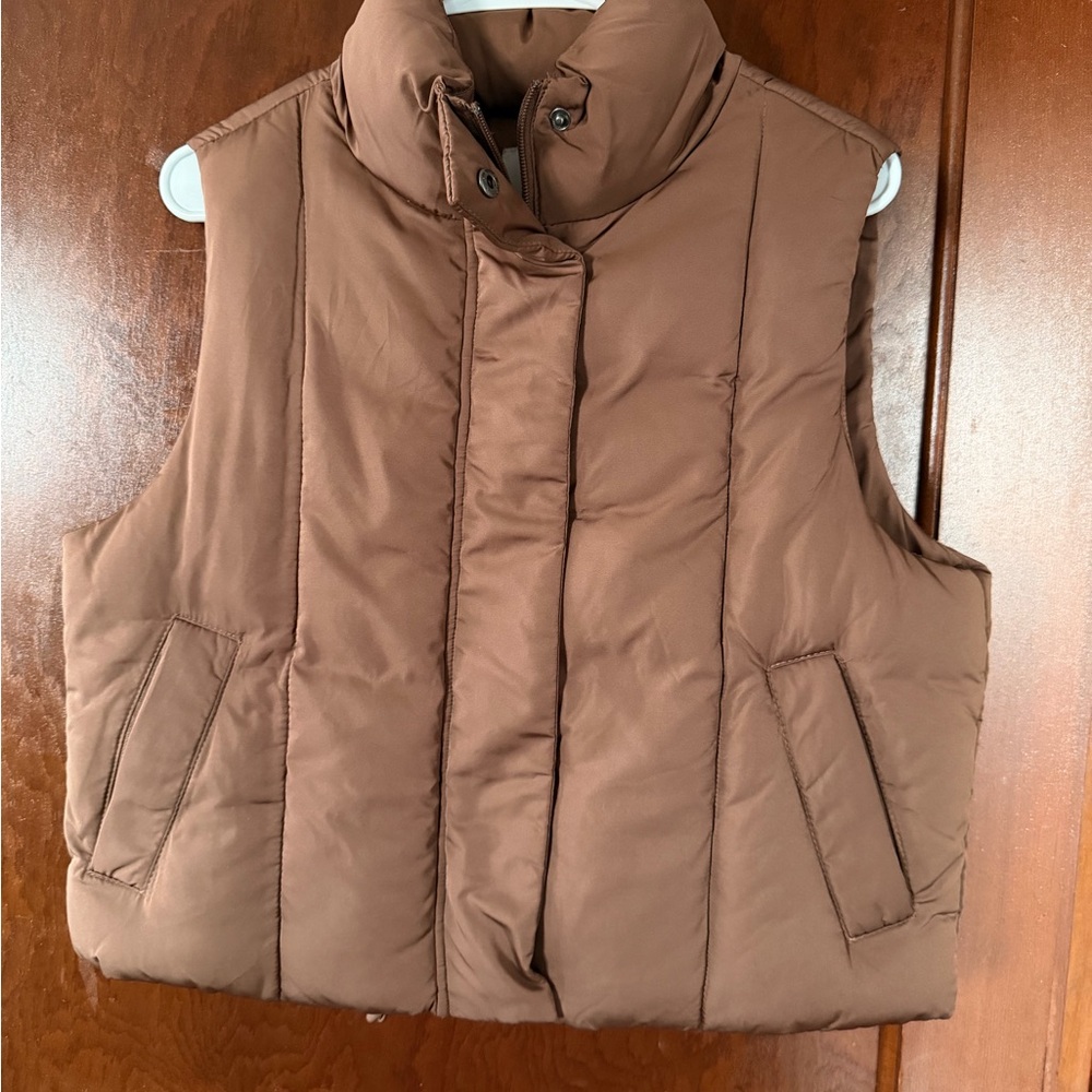 Women's Brown Puffer Vest